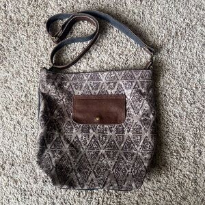 ANNGOTI Brown Crossbody and Shoulder Purse